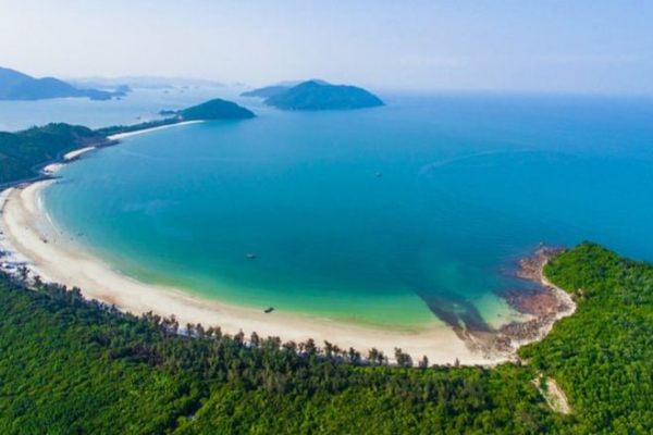 Quan Lan Island of Bai Tu Long Bay